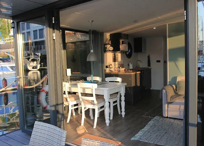 Botel Havenkoje Cuxhaven